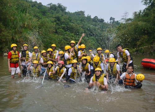 Rafting Bogor Terbaik 2024: Paket Murah, Lokasi, & Tips Aman!