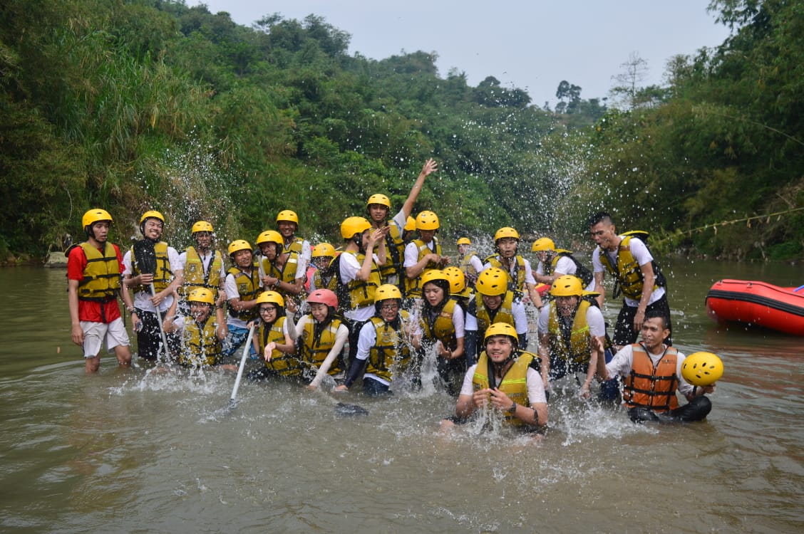 Outbound Rafting Experience